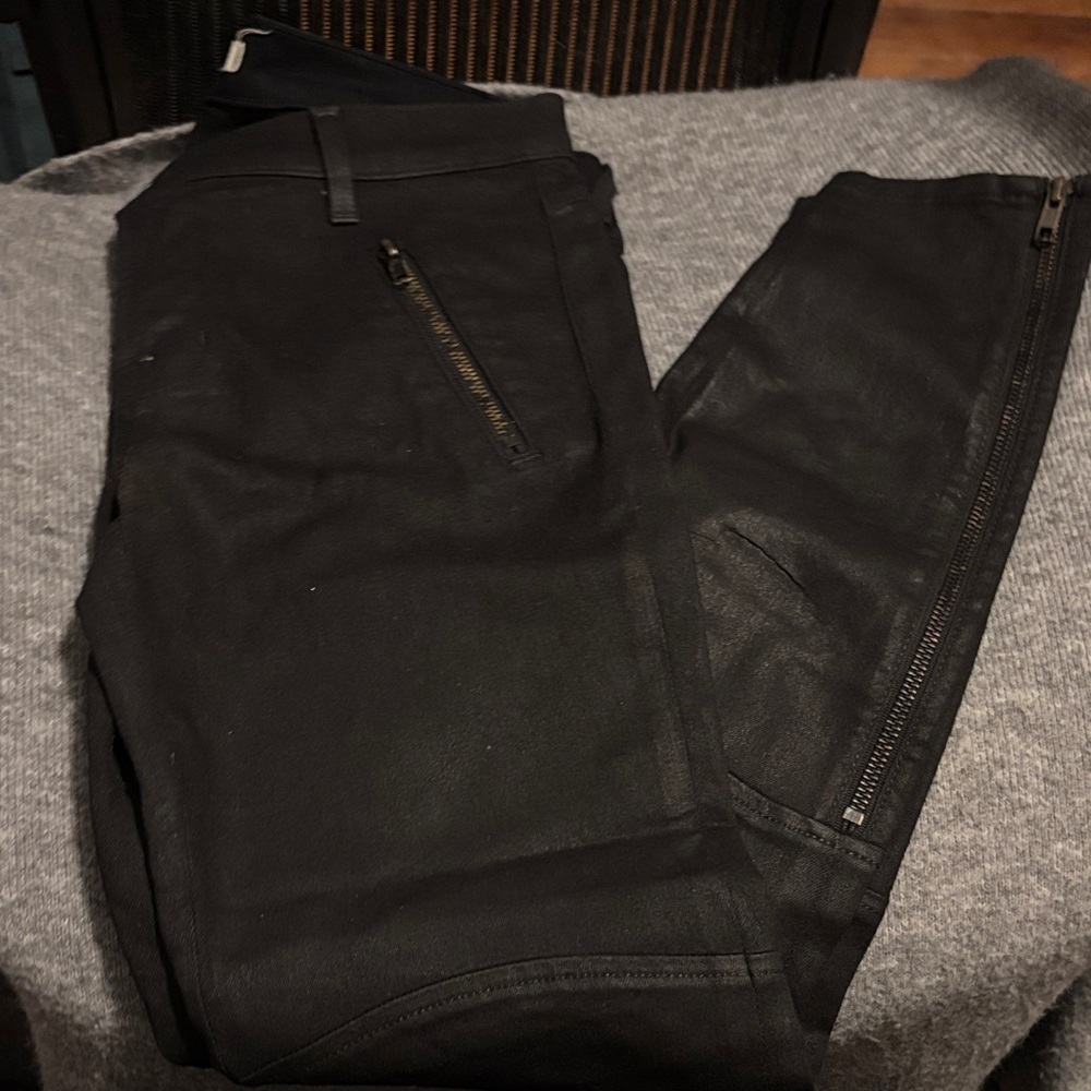 J Brand Women's Black Skinny Jeans